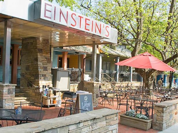 Geranium Giant Close Proximity To Piedmont Park Atlanta Exterior foto